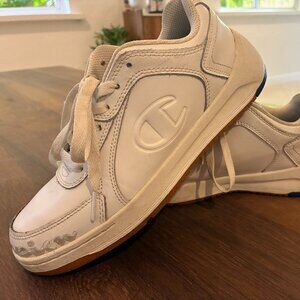 Champion Super C Classic White Sneaker - 7 Women's
